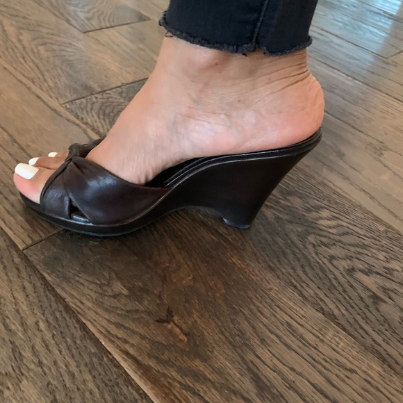 Beautiful platform heels! 🔥🔥💥 - Picture 14 of 14